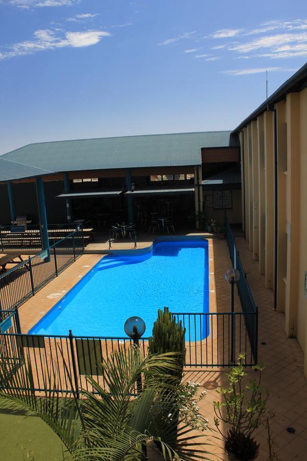 Ostello Ningaloo Club Backpackers Coral Bay Esterno foto