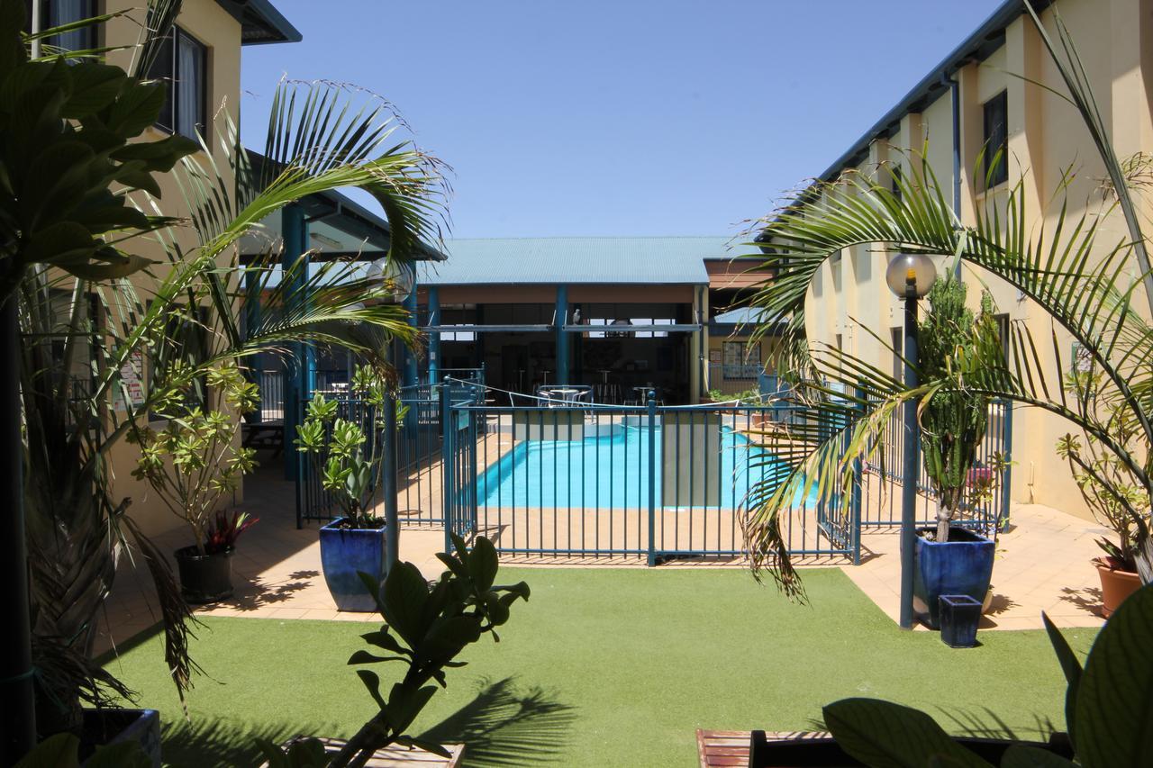 Ostello Ningaloo Club Backpackers Coral Bay Esterno foto